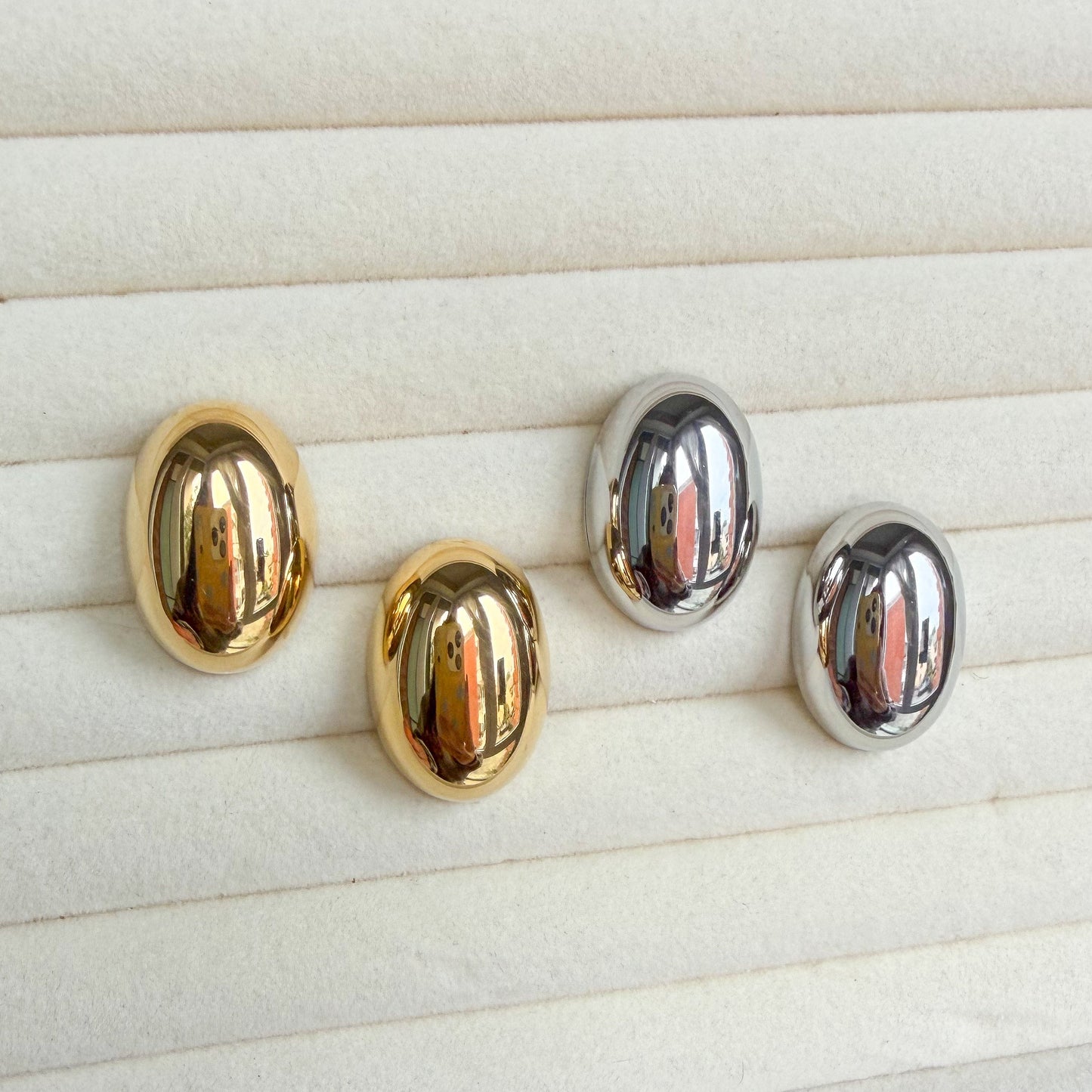 Orecchini Bottone Ovale